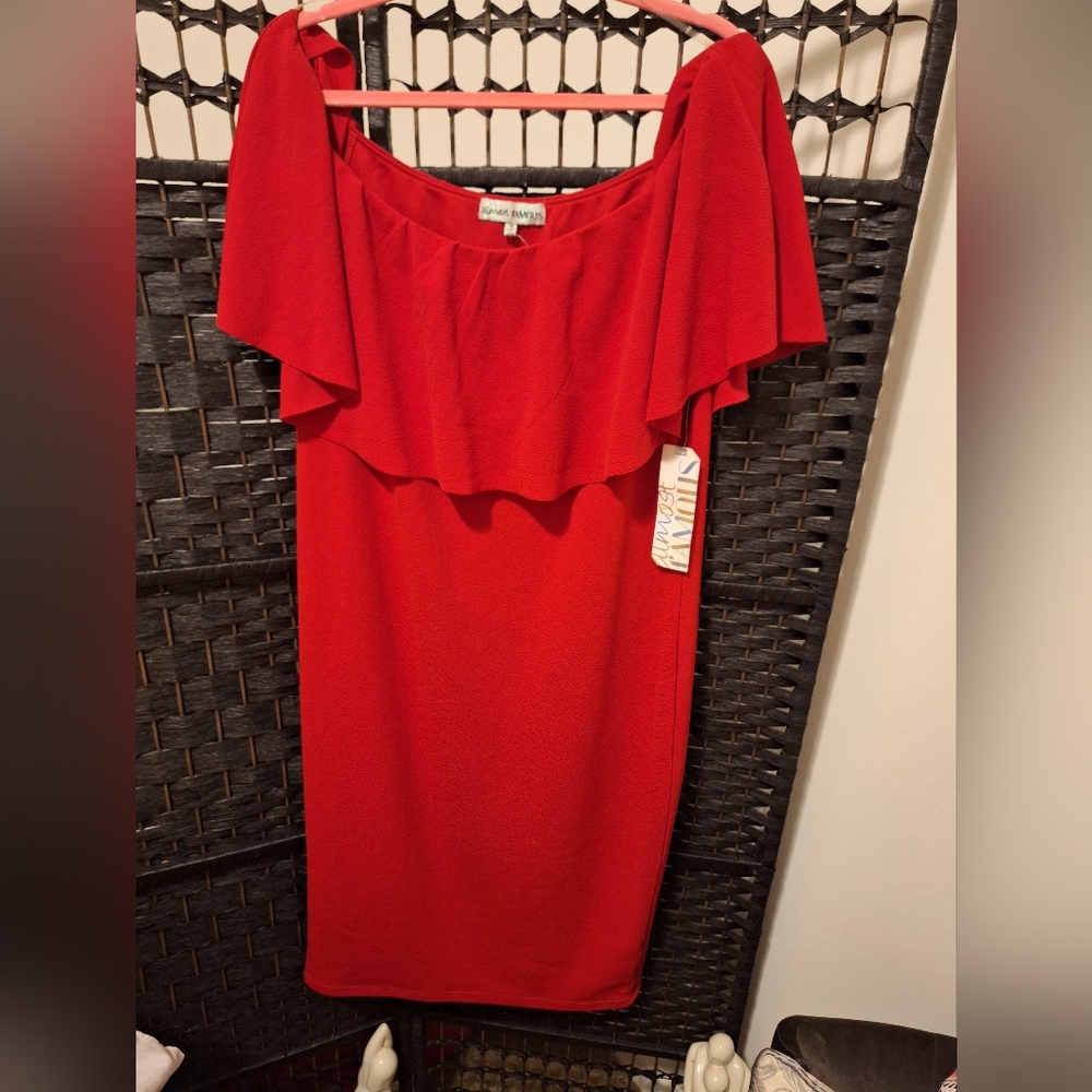 New-Off the shoulder RED Plus dress Sz2x *another item from personal closet* 🔥